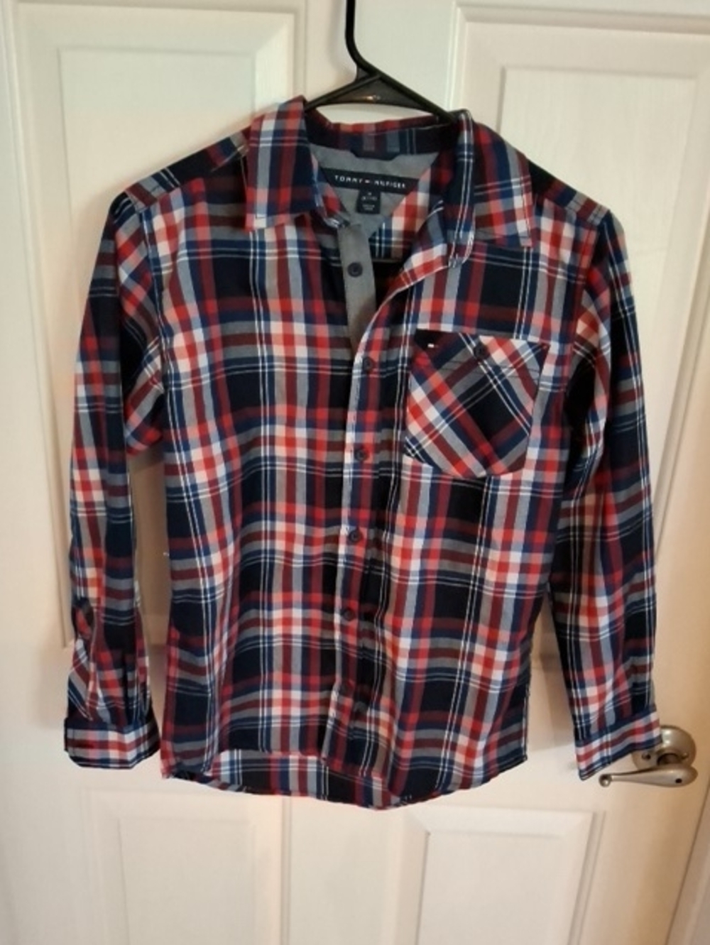 Tommy Hilfiger Men’s Red, Navy & White Plaid Button-Down Shirt